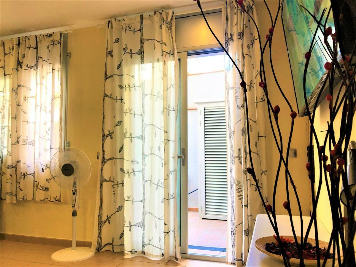 יורט דה מאר Lloret Beach Apartments מראה חיצוני תמונה