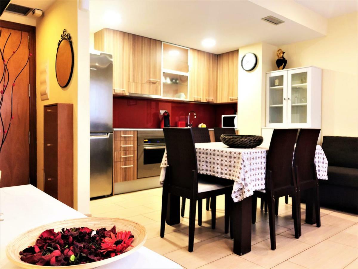 יורט דה מאר Lloret Beach Apartments מראה חיצוני תמונה